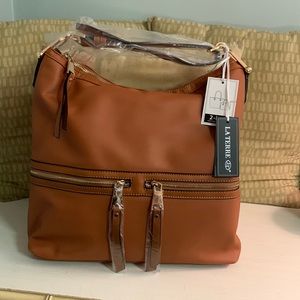 LA TERRE 2 in 1 Handbags - PETA VEGAN APPROVED - LEAD SAFE Gorgeous Bag & NWT